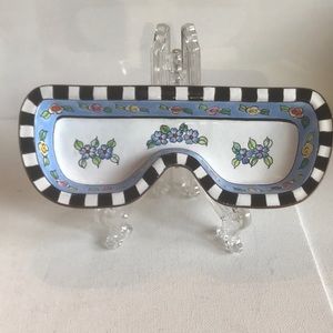 Kelvin Chen Enamel Eyeglass Holder